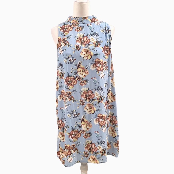 Peach Love Blue Floral Halter Neck Sleeves Dress - Picture 2 of 10
